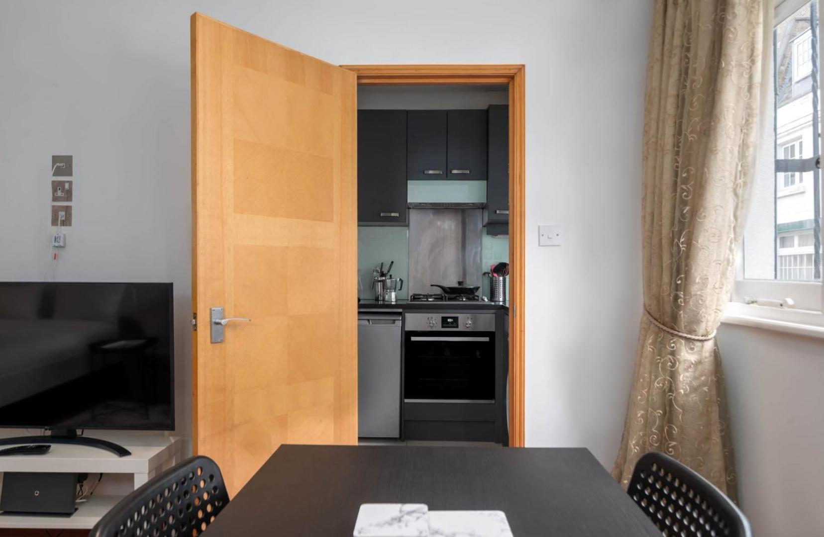 Guestready - Converted Mews In Bayswater *