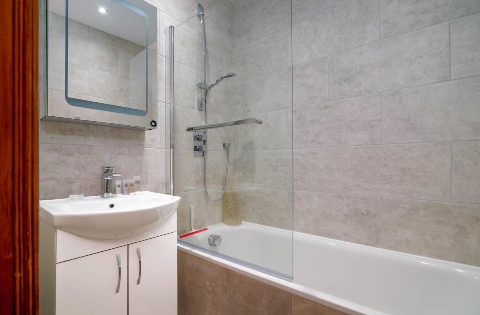 Guestready - Converted Mews In Bayswater Londres